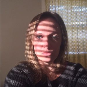 Meet your Posher, Jenn